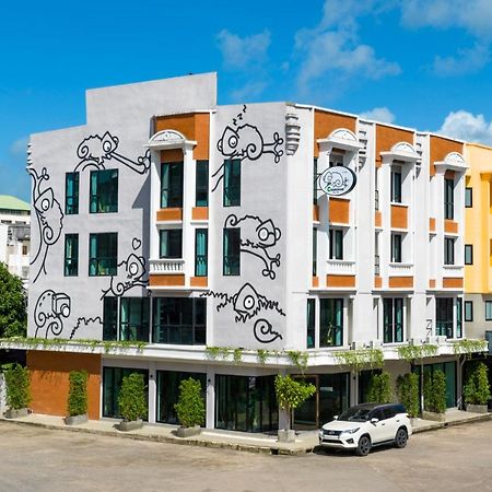 Chamemon Bed Phuket Town Hotel Exterior photo